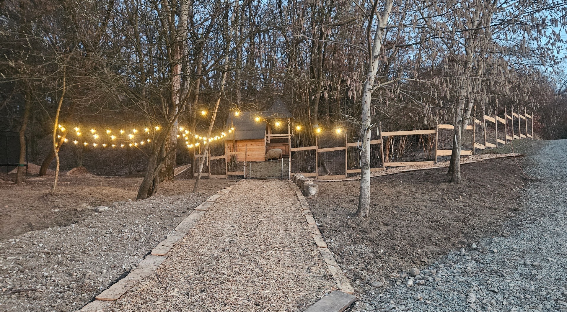  🐐DOMOV NAŠICH CAPKOV, KOZIČIEK A OVEČIEK🐑